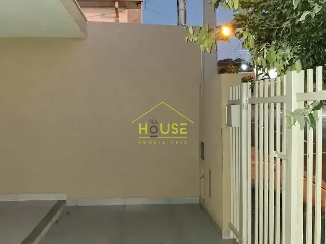 Casa com 242m² 3 quartos e 2 banheiros, à venda, no bairro Centro em Fernandópolis