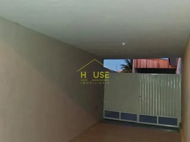 Casa com 242m² 3 quartos e 2 banheiros, à venda, no bairro Centro em Fernandópolis