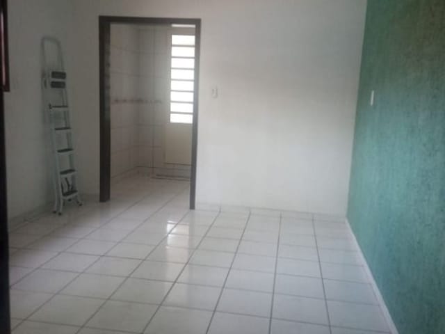 Foto do Casa - Casa com 3 dormitórios para alugar, 165 m² por R$ 2.250,00/mês - Jardim Uirá - São José dos Campos/SP | INDEPENDENCE NEGOCIOS IMOBILIARIOS LTDA