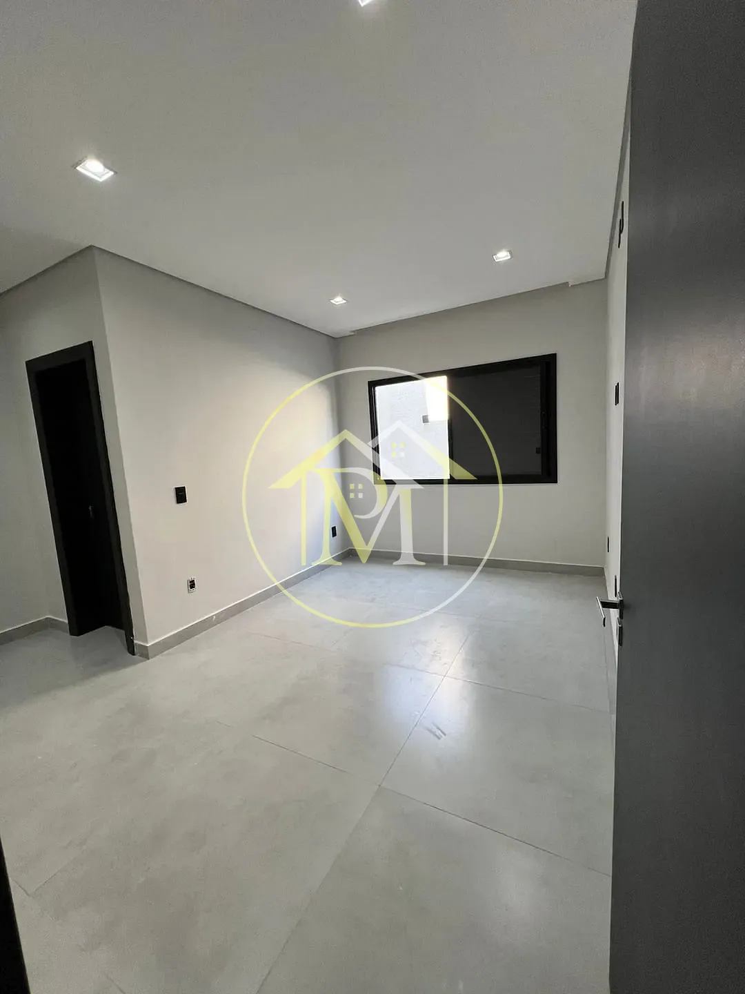 Casa, 3 quartos, 325 m² - Foto 3