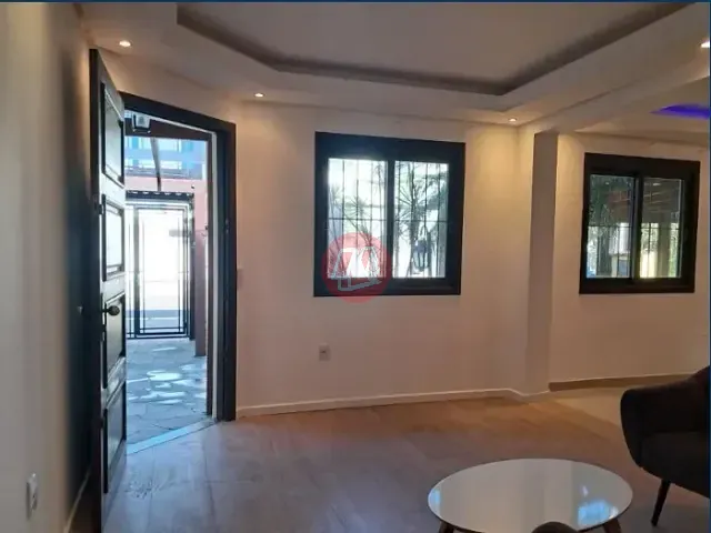 Casa 6 quartos e 5 banheiros, para alugar, no bairro Aberta dos Morros em Porto Alegre