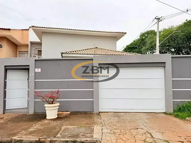 Casa com 241m² 3 quartos e 2 banheiros, à venda, no bairro Igapó em Londrina