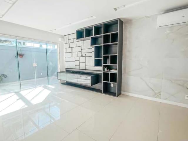 Casa 6 quartos e 7 banheiros, à venda, no bairro Recreio dos Bandeirantes em Rio de Janeiro