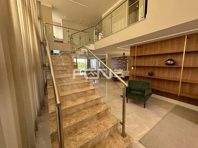 Casa 4 quartos e 4 banheiros, à venda, no bairro Alphaville II em Salvador