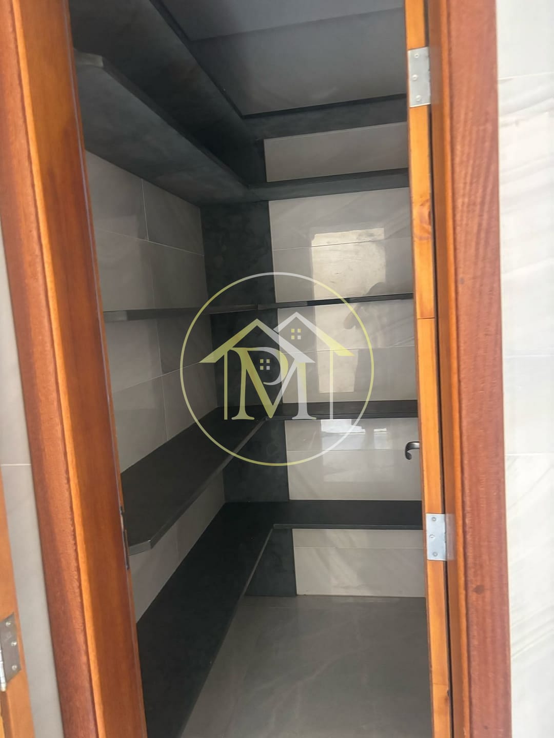 Casa, 3 quartos, 230 m² - Foto 3