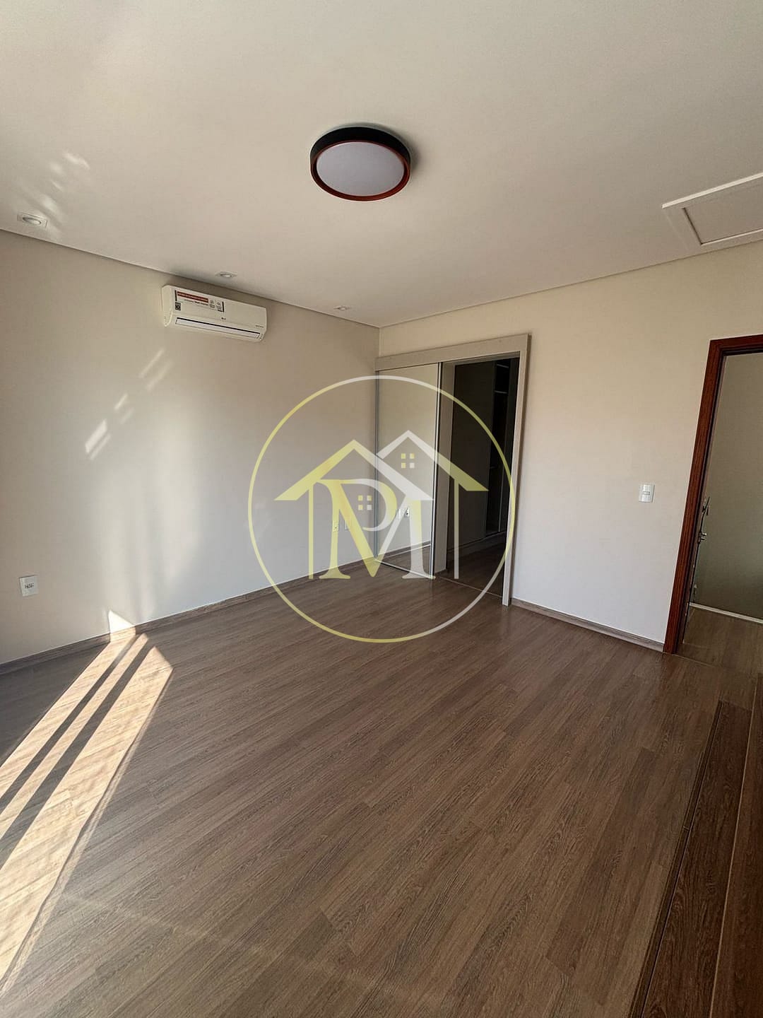 Casa, 3 quartos, 230 m² - Foto 8