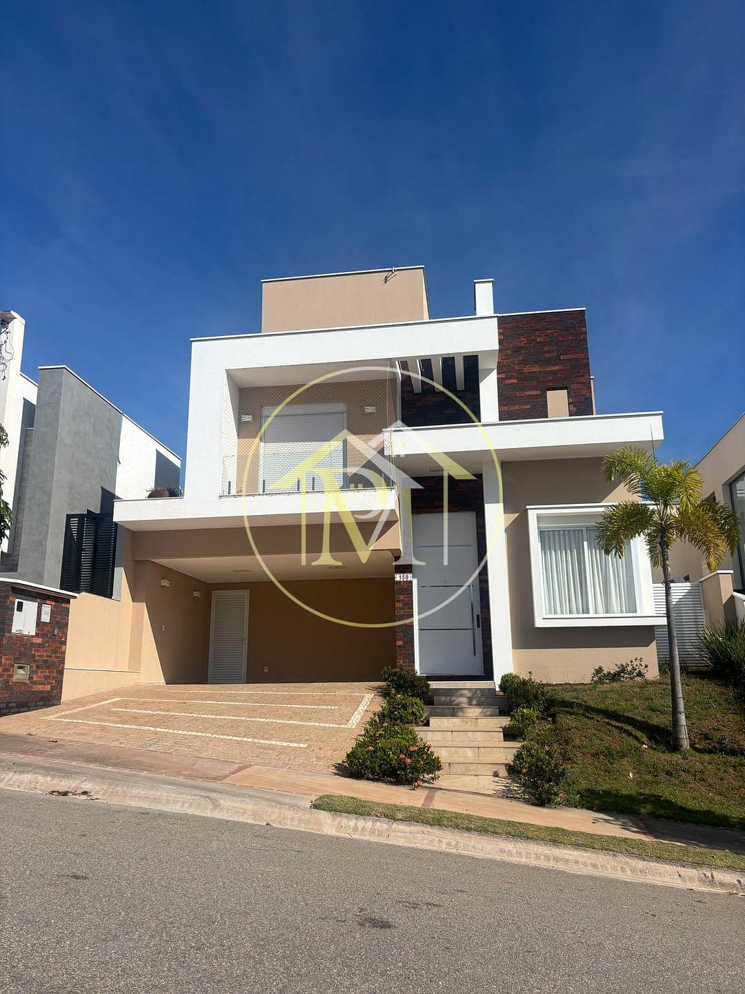 Casa, 3 quartos, 230 m² - Foto 1