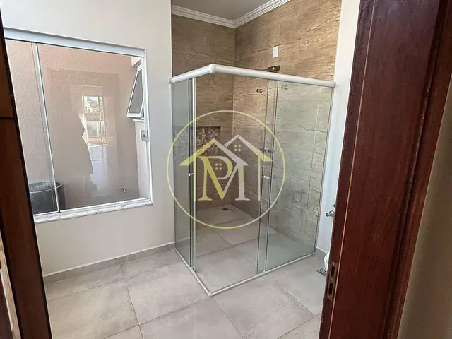 Casa com 309m² 3 quartos e 4 banheiros, para alugar, no bairro Green Valley em Votorantim