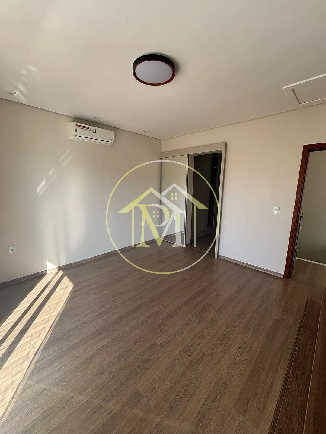 Casa, 3 quartos, 230 m² - Foto 8