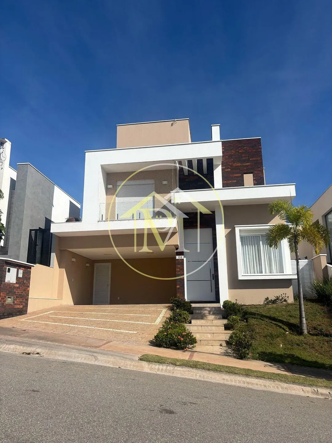 Casa, 3 quartos, 230 m² - Foto 1