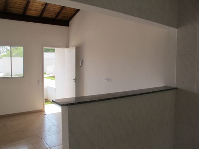Casa com 68m² 2 quartos e 1 banheiro, à venda, no bairro Remanso I em Vargem Grande Paulista
