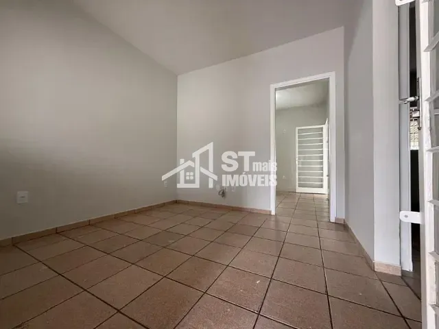 Casa com 150m² 2 quartos e 1 banheiro, à venda, no bairro Centro em Andradas