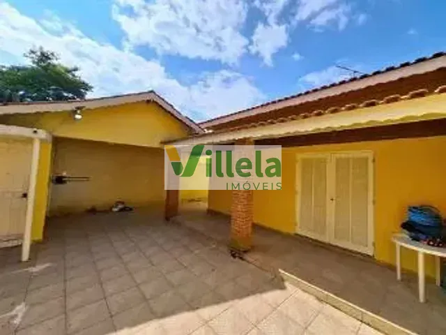 Casa com 390m² 2 quartos e 3 banheiros, à venda, no bairro Vila Monteiro em Poá