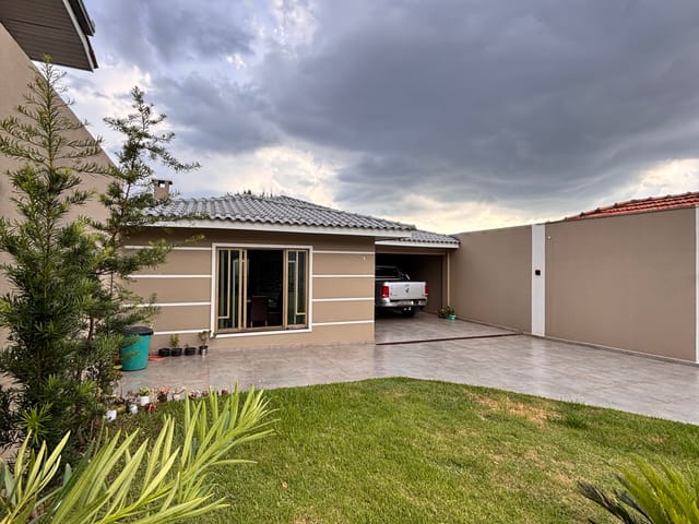 Casa com 150m² 3 quartos e 2 banheiros, à venda, no bairro Estrela em Ponta Grossa