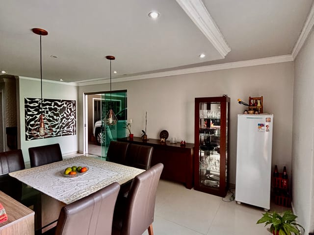 Casa com 150m² 3 quartos e 2 banheiros, à venda, no bairro Estrela em Ponta Grossa