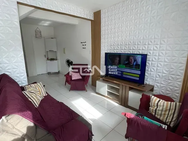 Casa 2 quartos e 1 banheiro, para alugar, no bairro Parque Verde I em Camaçari