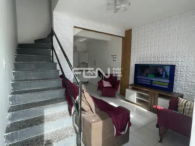 Casa 2 quartos e 1 banheiro, para alugar, no bairro Parque Verde I em Camaçari