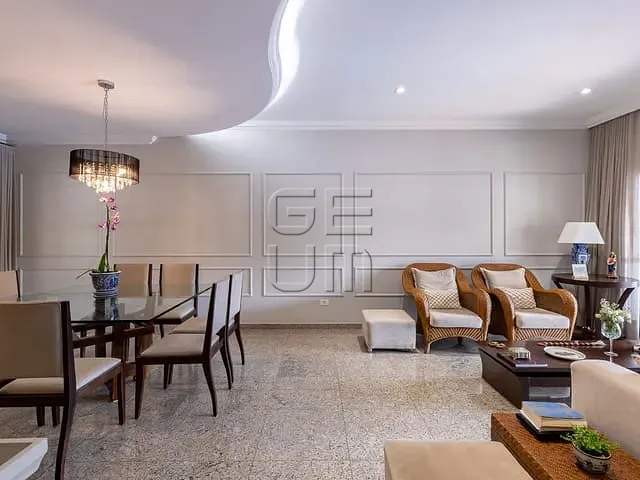 Casa com 360m² 4 quartos e 5 banheiros, à venda, no bairro Terra Bonita em Londrina