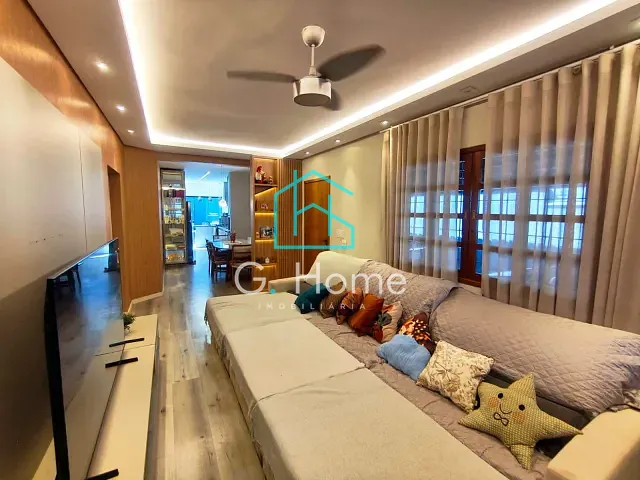 Casa com 360m² 3 quartos e 3 banheiros, à venda, no bairro Coliseu em Londrina