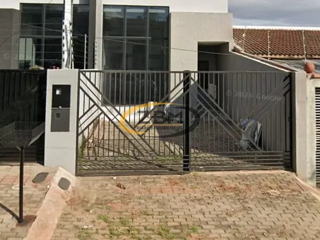 Casa com 125m² 3 quartos e 2 banheiros, para alugar, no bairro Jardim Colúmbia D em Londrina