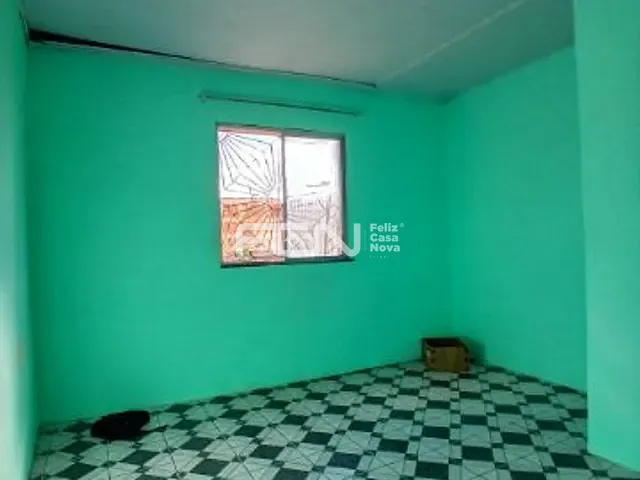 Casa com 118m² 2 quartos e 2 banheiros, à venda, no bairro Renascer - PHOC II em Camaçari