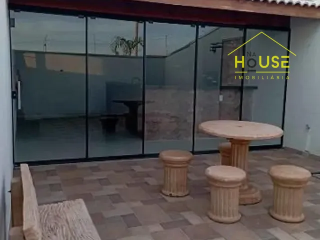 Casa com 250m² 3 quartos e 2 banheiros, à venda, no bairro Mais parque do lago em Fernandópolis