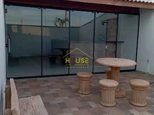 Casa com 250m² 3 quartos e 2 banheiros, à venda, no bairro Mais parque do lago em Fernandópolis
