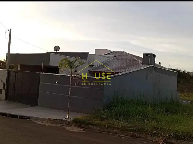 Casa com 250m² 3 quartos e 2 banheiros, à venda, no bairro Mais parque do lago em Fernandópolis
