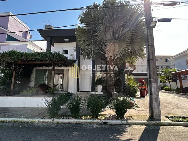 Casa 3 quartos e 3 banheiros, à venda, no bairro Igara em Canoas