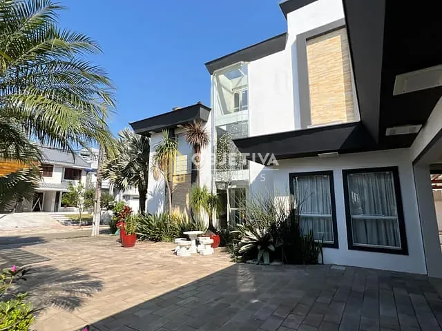Casa 3 quartos e 3 banheiros, à venda, no bairro Igara em Canoas