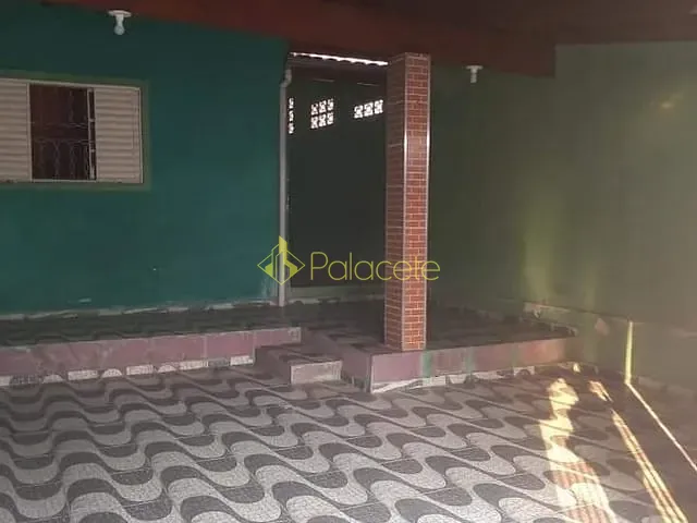 Casa com 135m² 2 quartos e 1 banheiro, à venda, no bairro Residencial Mombaça em Pindamonhangaba