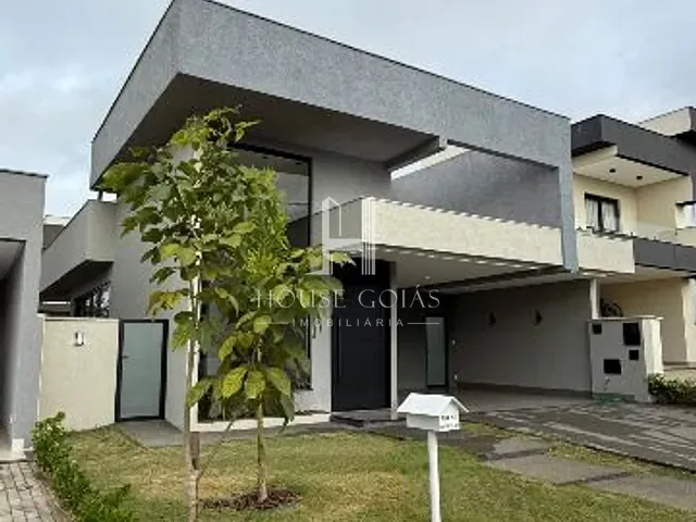 Casa 3 quartos e 4 banheiros, à venda, no bairro Parqville Pinheiros em Aparecida de Goiânia
