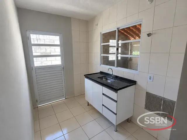 Casa 2 quartos e 1 banheiro, para alugar, no bairro Residencial Jardim dos Ipês em Nova Odessa
