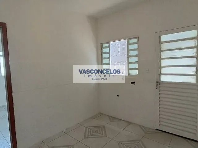 Casa com 125m² 3 quartos e 2 banheiros, à venda, no bairro Jardim São Leopoldo em São José dos Campos