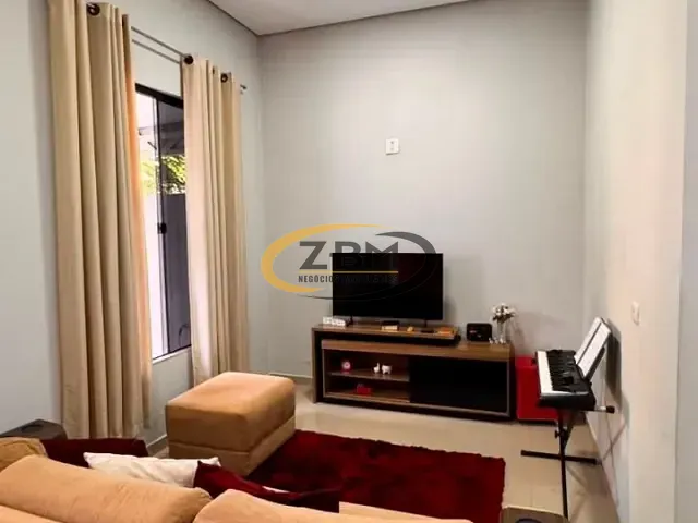 Casa com 125m² 3 quartos e 2 banheiros, à venda, no bairro Jardim Athenas em Londrina