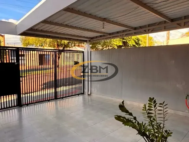 Casa com 125m² 3 quartos e 2 banheiros, à venda, no bairro Jardim Athenas em Londrina