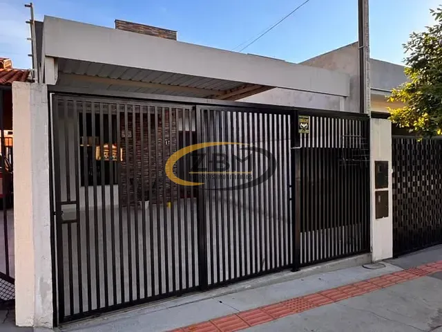 Casa com 125m² 3 quartos e 2 banheiros, à venda, no bairro Jardim Athenas em Londrina