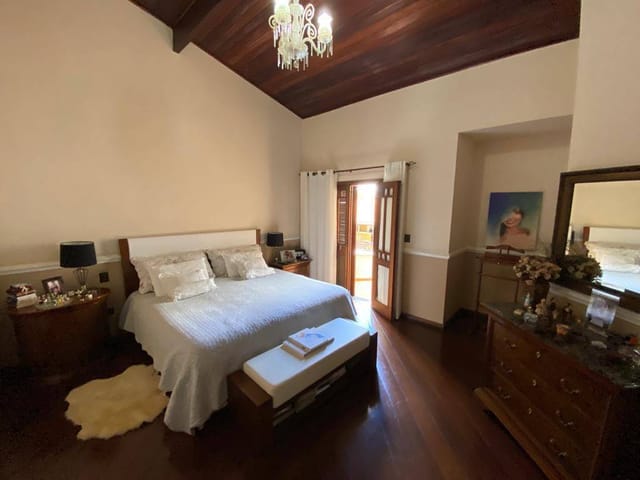 Casa 3 quartos e 6 banheiros, à venda ou para alugar, no bairro Parque Jequitibás em São João da Boa Vista