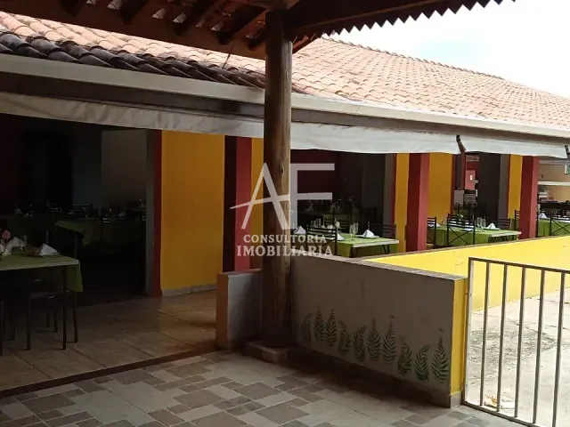 Casa com 1000m² 3 quartos e 4 banheiros, à venda, no bairro São Gonçalo em Taubaté