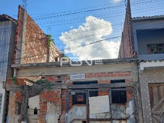 Casa com 60m² 1 quarto e 1 banheiro, à venda, no bairro Camaçari de Dentro em Camaçari