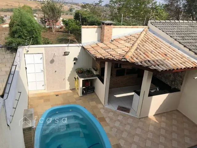 Casa com 300m² 3 quartos e 1 banheiro, à venda, no bairro Parque Residencial Santo André em Caçapava