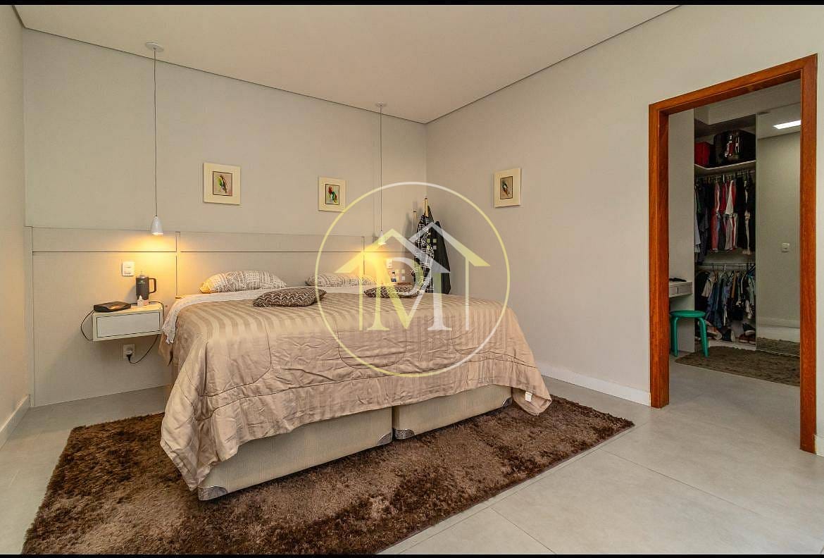 Casa, 3 quartos, 285 m² - Foto 10