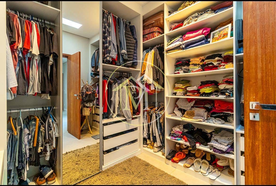 Casa, 3 quartos, 285 m² - Foto 12