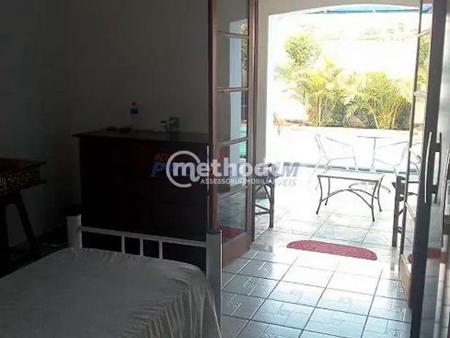 Casa com 300m² 5 quartos e 3 banheiros, à venda, no bairro Jardim Flamboyant em Campinas