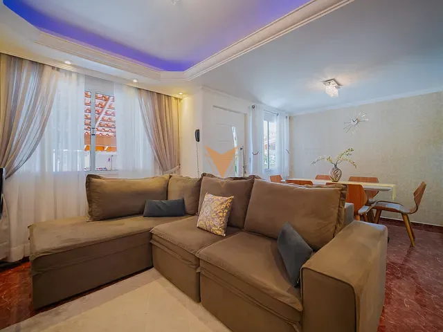 Casa 3 quartos e 2 banheiros, à venda, no bairro Jardim Petrópolis em Cotia