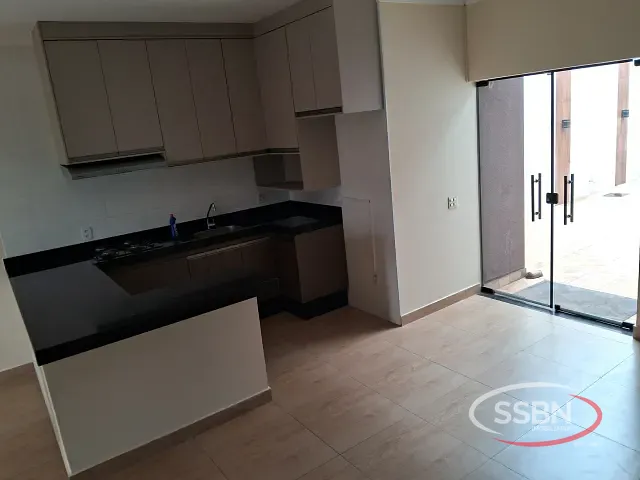 Casa 3 quartos e 1 banheiro, para alugar, no bairro Jardim dos Lagos em Nova Odessa