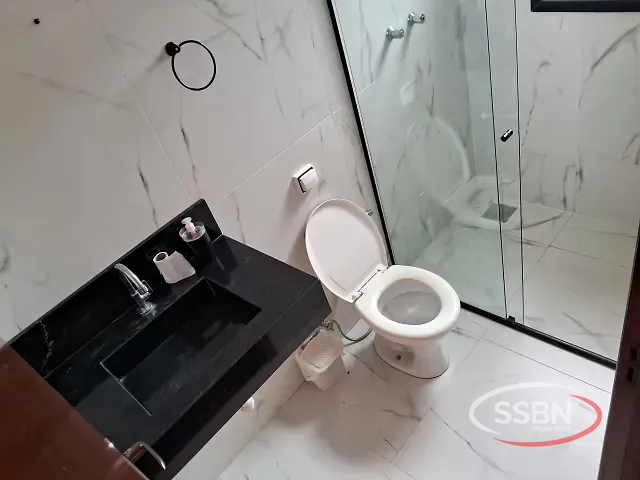 Casa 3 quartos e 1 banheiro, para alugar, no bairro Jardim dos Lagos em Nova Odessa