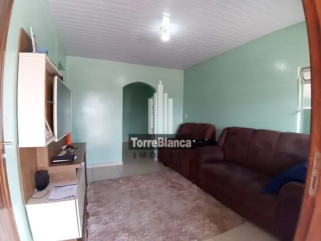 Casa com 495m² 3 quartos e 2 banheiros, à venda, no bairro Oficinas em Ponta Grossa