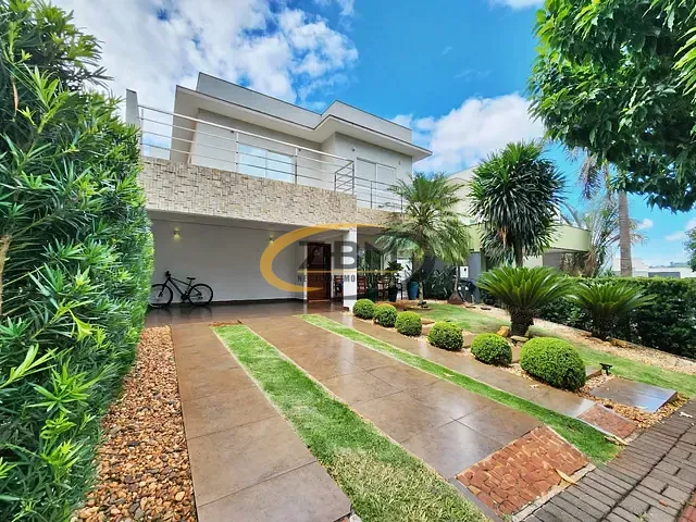 Casa com 360m² 3 quartos e 3 banheiros, à venda, no bairro Esperança em Londrina