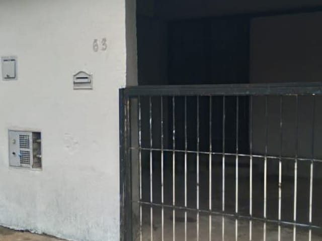 Casa 2 quartos e 1 banheiro, à venda, no bairro Jardim Crepúsculo em São João da Boa Vista